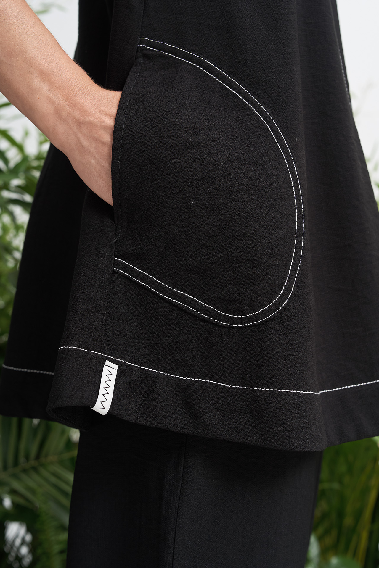 Top Nesk Negro - Imagen 5