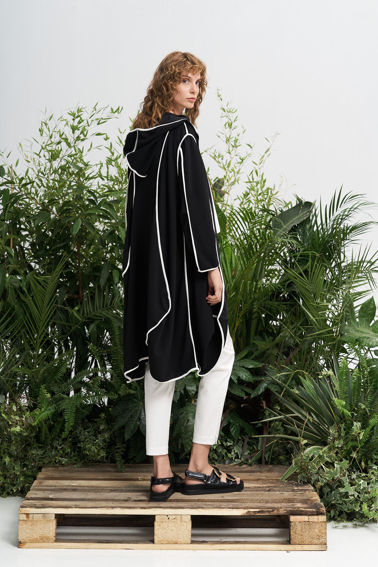 Chaqueta Pleated Blanca - Imagen 2